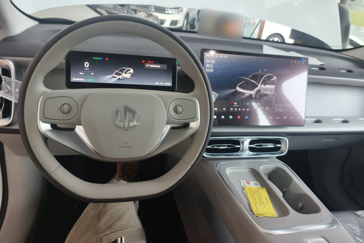 零跑汽车 零跑B01 2025款 650激光雷达版中控内饰7002