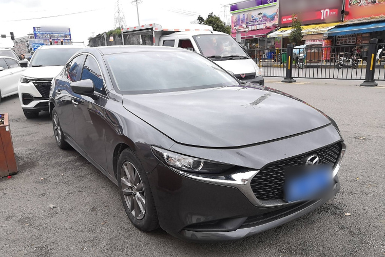 马自达3 昂克赛拉 2020款 1.5L 自动质型版车身外观3