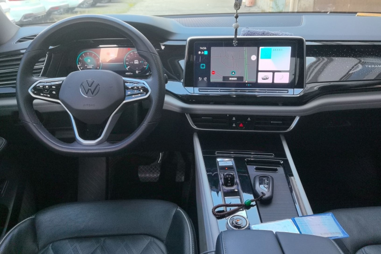 大众 途昂 2022款 530 V6 四驱尊崇旗舰版中控内饰12