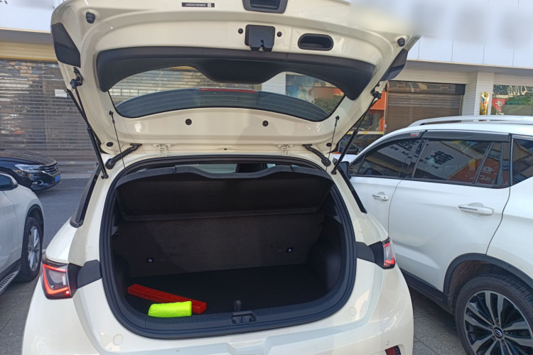 比亚迪 海豚 2025款 420km 自由版局部细节23