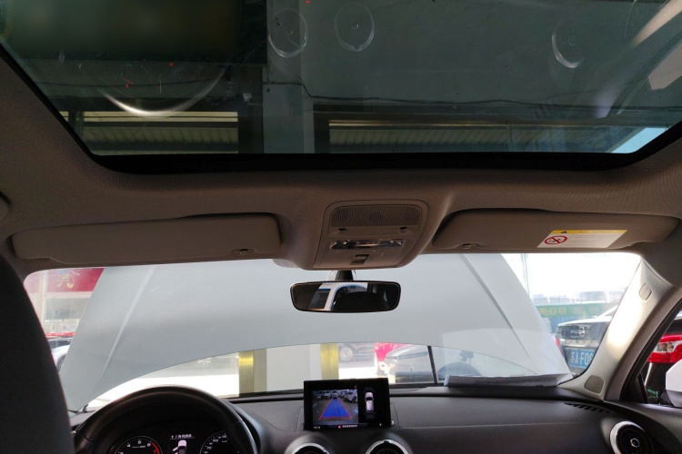 奥迪A3 2019款 Sportback 35 TFSI 运动型 国V中控内饰22