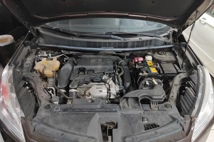 纳智捷 优6 SUV 2017款 改款 1.6T 新创型机舱底盘24