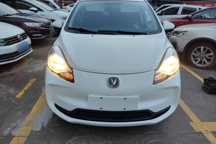 长安欧尚 奔奔E-Star 2020款 心悦版 磷酸铁锂（31.18kWh）车身外观6001