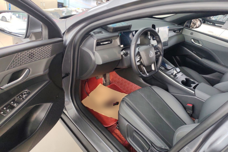 比亚迪 秦PLUS 2025款 EV 智驾版 510KM领先型中控内饰20