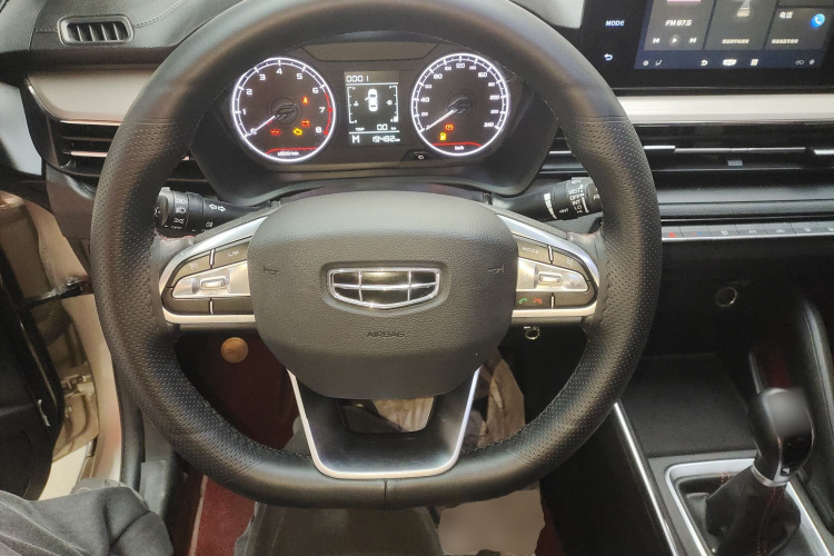 吉利汽车 远景X3 2021款 PRO 1.5L 手动精英型中控内饰13