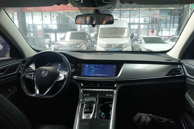 长安CS85 COUPE 2019款 2.0T 自动动版 国V中控内饰12