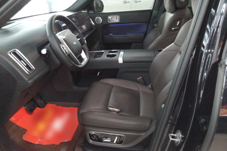 理想汽车 理想L9 2023款 Pro中控内饰19