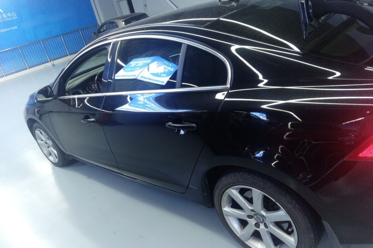 沃尔沃S60 2017款 S60L T5 智驭版车身外观6003