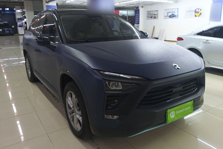 蔚来ES8 2018款 355KM 基准版 七座版车身外观3