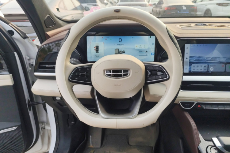 吉利汽车 星越L 2021款 2.0TD DCT EVO两驱尊贵型局部细节13