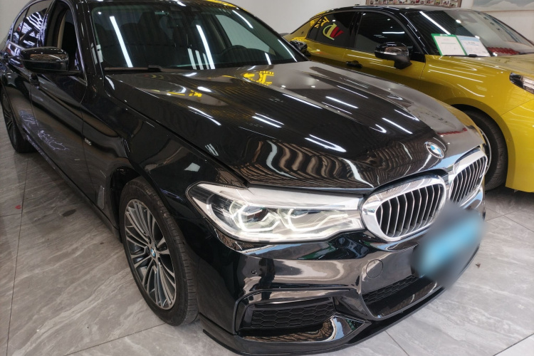 宝马5系 2018款 改款 530Li 尊享型 豪华套装车身外观6002