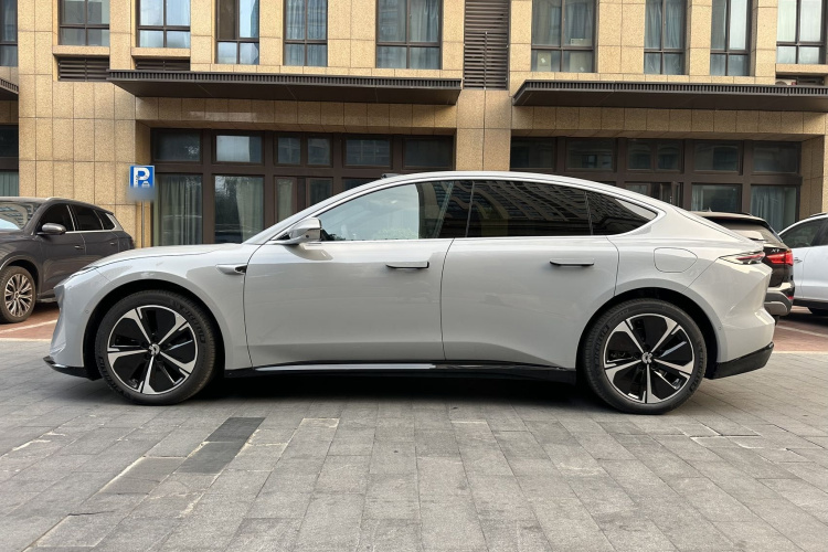 蔚来ET5 2025款 75kWh车身外观6001