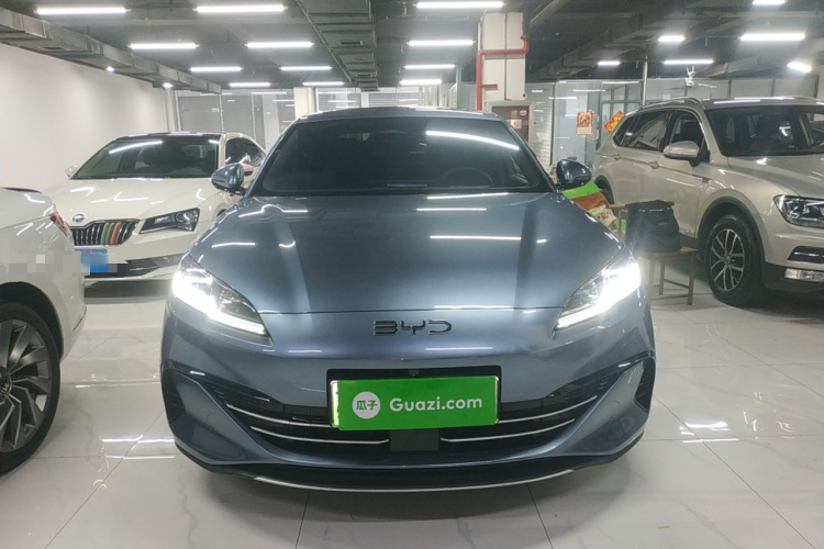 比亚迪 海豹06新能源 2024款 DM-i 120KM旗舰型车身外观2