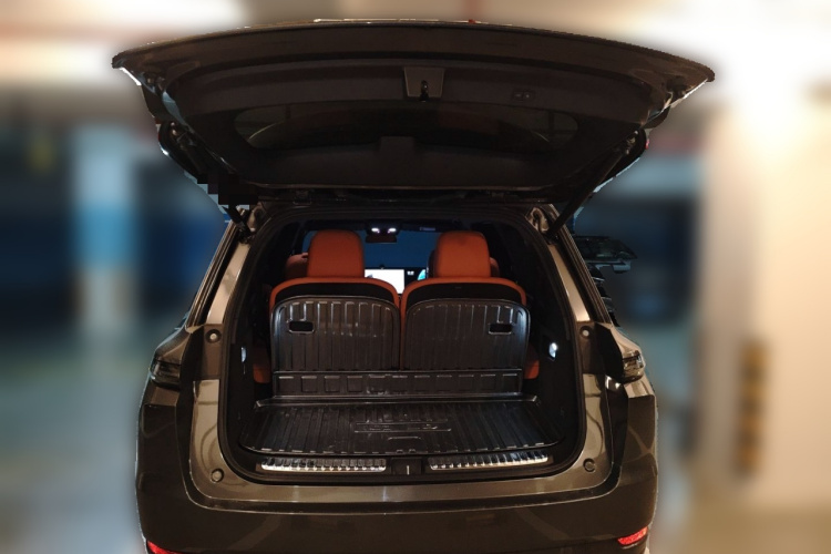 理想汽车 理想L9 2022款 Max局部细节23