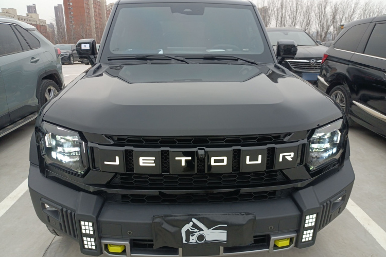 捷途旅行者 2023款 2.0T 四驱穿越PRO+车身外观2