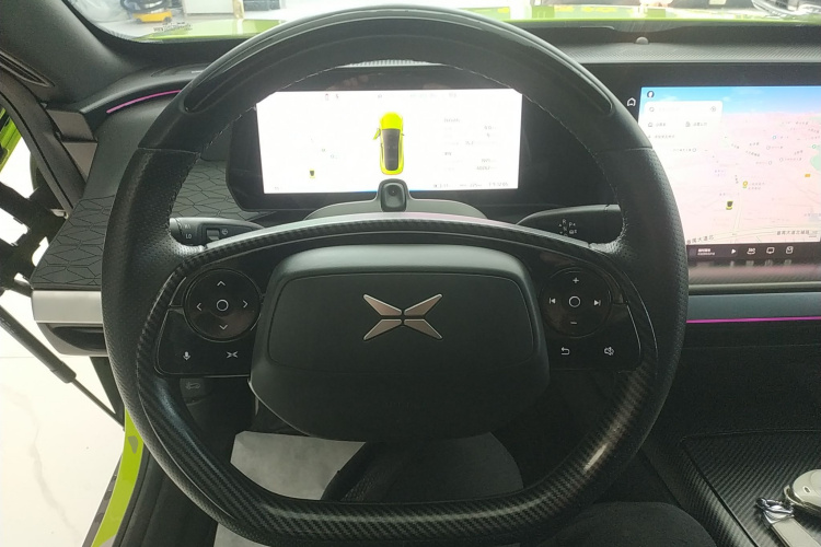 小鹏P7 2021款 670E鹏翼版中控内饰13