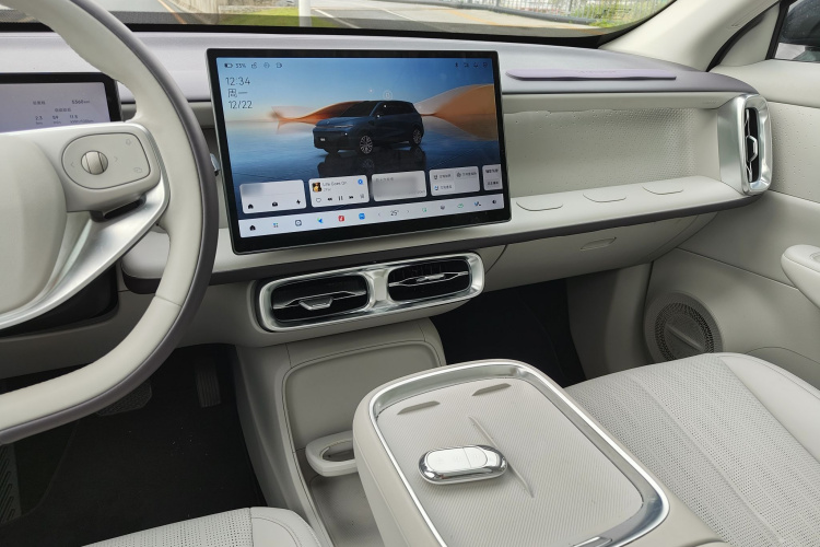 零跑汽车 零跑B10 2025款 510激光雷达版局部细节16