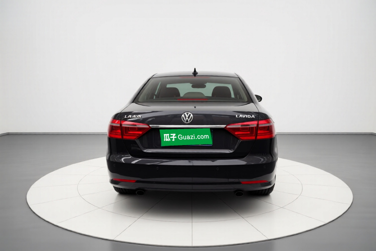 大众 朗逸 2013款 改款经典 1.6L 自动舒适版车身外观6