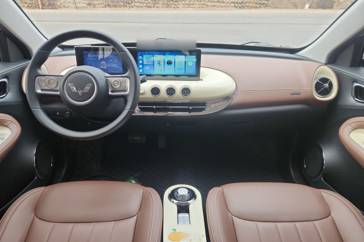 五菱汽车 五菱缤果 2024款 333km 悦享款中控内饰7002