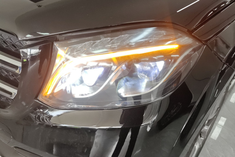 奔驰GLS AMG 2016款 AMG GLS 63 4MATIC局部细节36