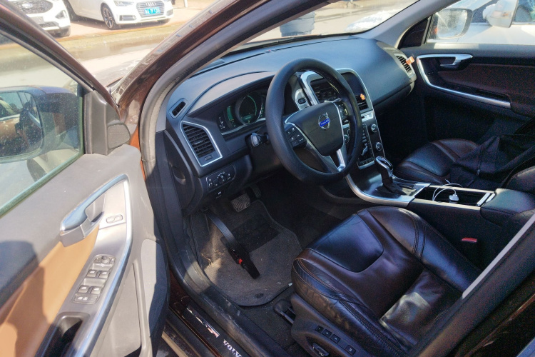 沃尔沃XC60(进口) 2014款 改款 T5 智雅版中控内饰20