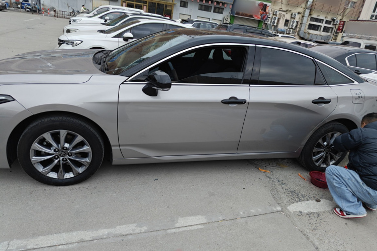 丰田 亚洲龙 2024款 2.0L 进取版车身外观4