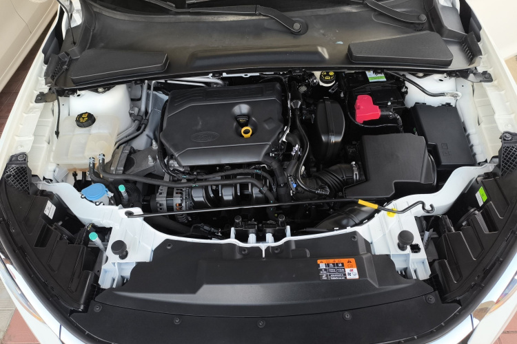 福特 福睿斯 2021款 1.5L 自动钻石版局部细节24