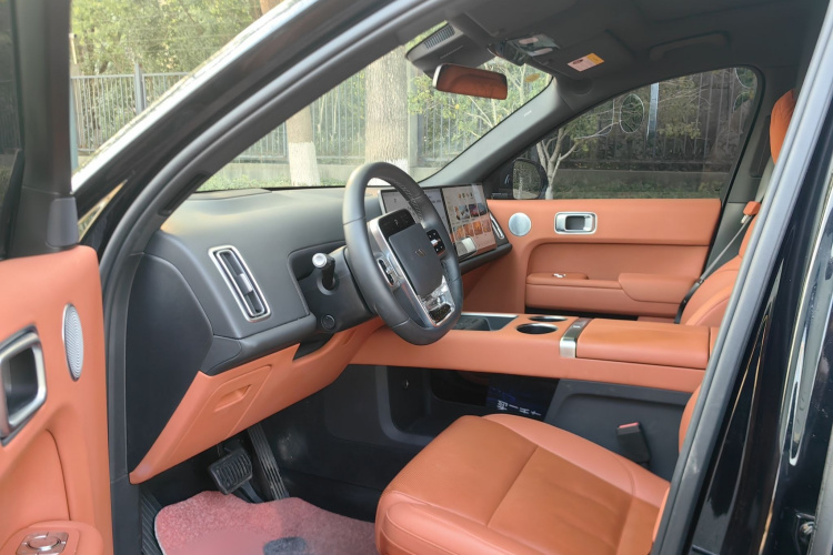 理想汽车 理想L8 2024款 Pro车身外观6005