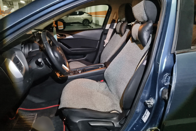 马自达3 昂克赛拉 2017款 两厢 2.0L 自动豪华型 国V中控内饰19