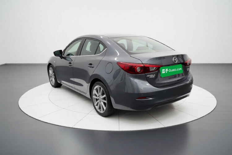 马自达3 昂克赛拉 2017款 三厢 2.0L 自动尊贵型 国VI车身外观5