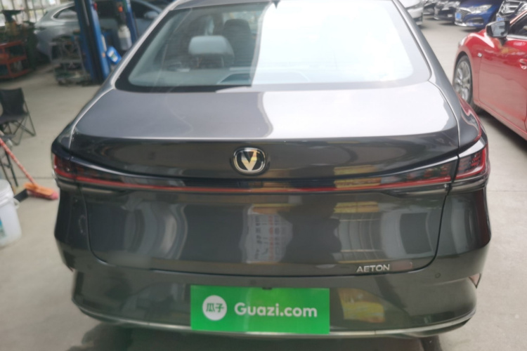 长安 锐程PLUS 2023款 1.5T DCT尊贵型车身外观6