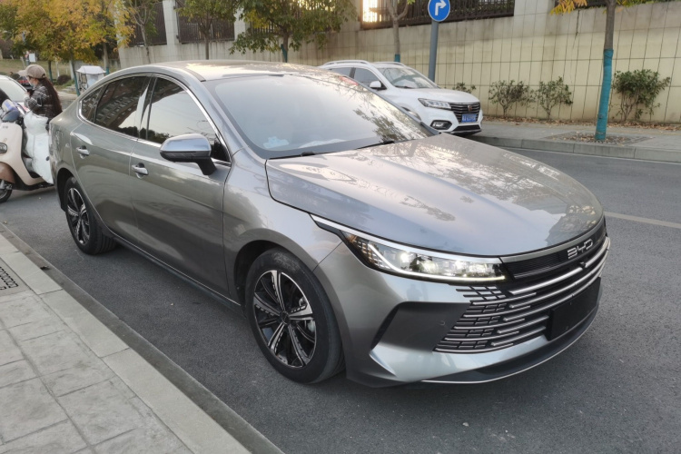 比亚迪 驱逐舰05 2022款 DM-i 55KM 豪华型车身外观6002