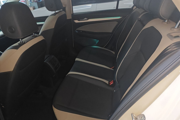 大众 高尔夫 2021款 280TSI DSG Pro中控内饰21