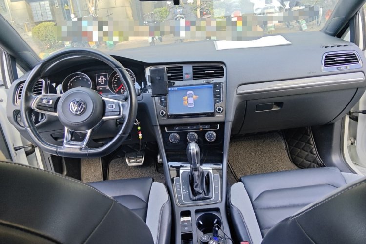 大众 高尔夫 2016款 1.4TSI 自动R-Line中控内饰12