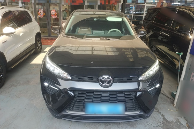 丰田 威兰达 2022款 2.0L CVT两驱领先版车身外观2