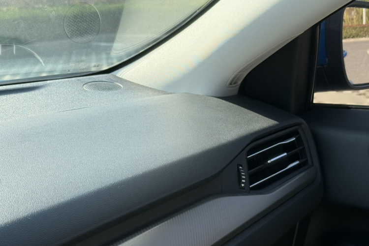 福特 福克斯 2020款 两厢 EcoBoost 180 自动锋潮型中控内饰7014