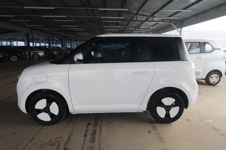 长安启源 长安Lumin 2023款 205km 香沁款车身外观4