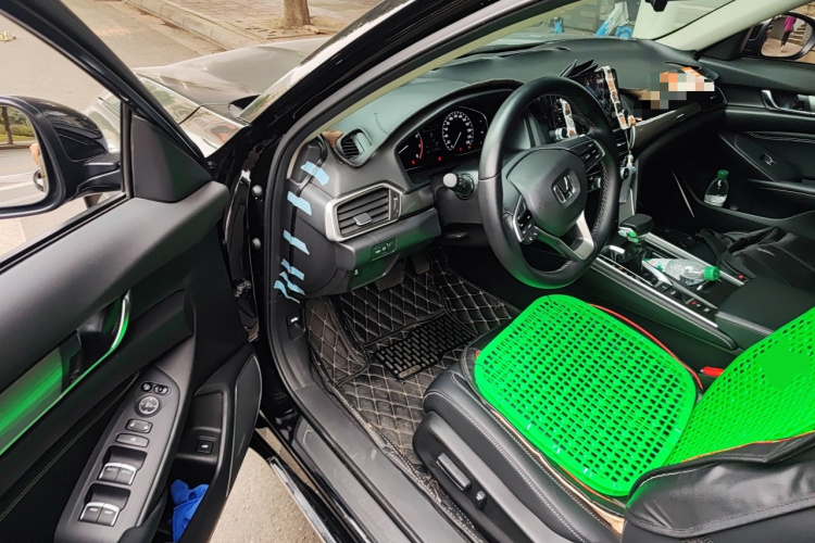 本田 英仕派 2019款 260TURBO 精致版 国VI中控内饰20