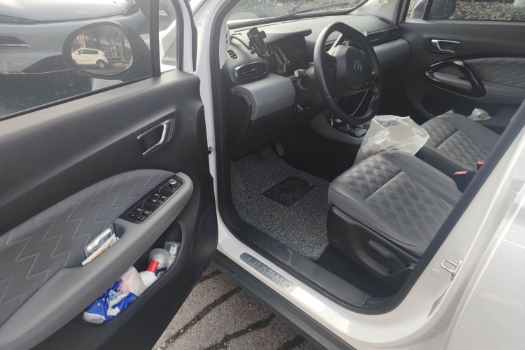 零跑汽车 零跑T03 2021款 400豪华版中控内饰20