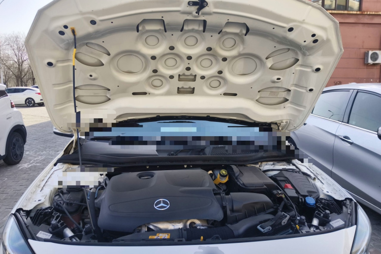 奔驰GLA 2018款 GLA 200 动感型局部细节24