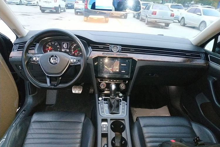 大众 迈腾 2018款 330TSI DSG 领先型中控内饰12