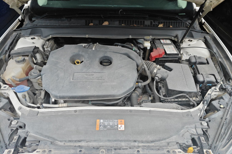 福特 蒙迪欧 2017款 EcoBoost 200 时尚型机舱底盘24