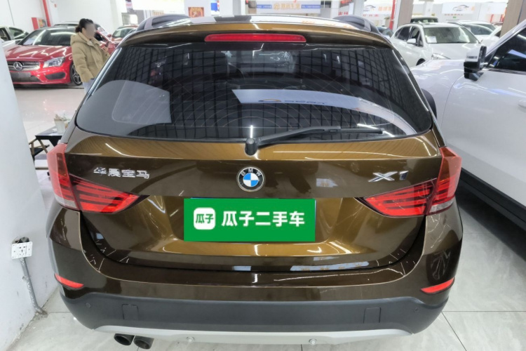 宝马X1 2015款 sDrive18i 时尚晋级版车身外观6