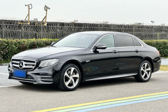 奔驰E级 2017款 E 200 L 运动型 4MATIC