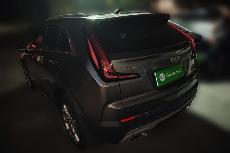 凯迪拉克XT4 2018款 28T 两驱豪华型车身外观5