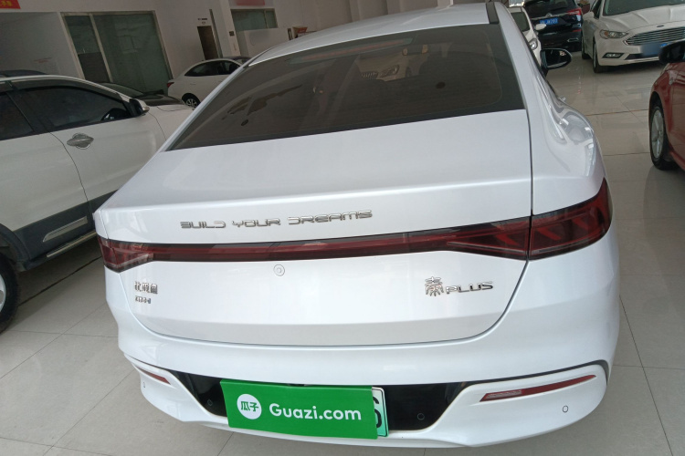 比亚迪 秦PLUS 2021款 DM-i 55KM 旗舰型车身外观6