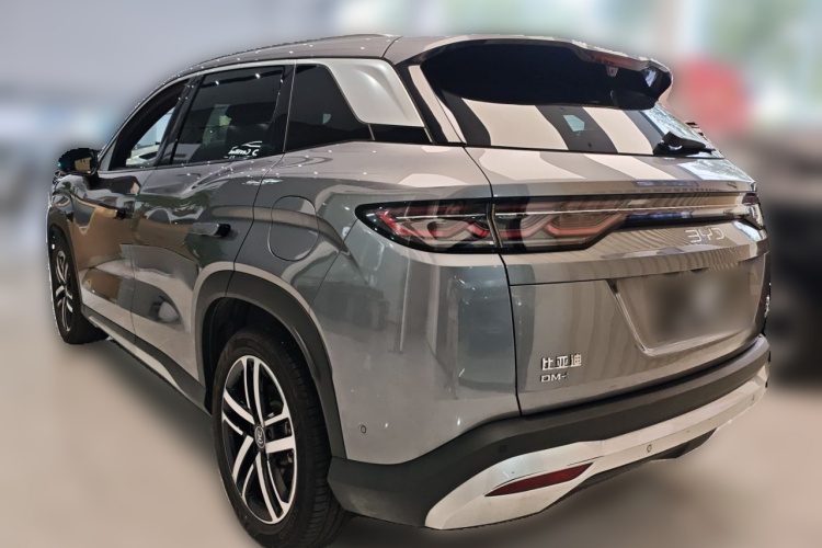 比亚迪 宋L DM-i 2025款 智驾版 112km 超越型车身外观5