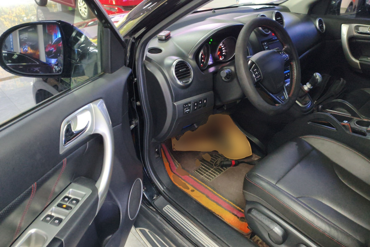 哈弗H6 2016款 升级版 1.5T 手动两驱精英型中控内饰7003