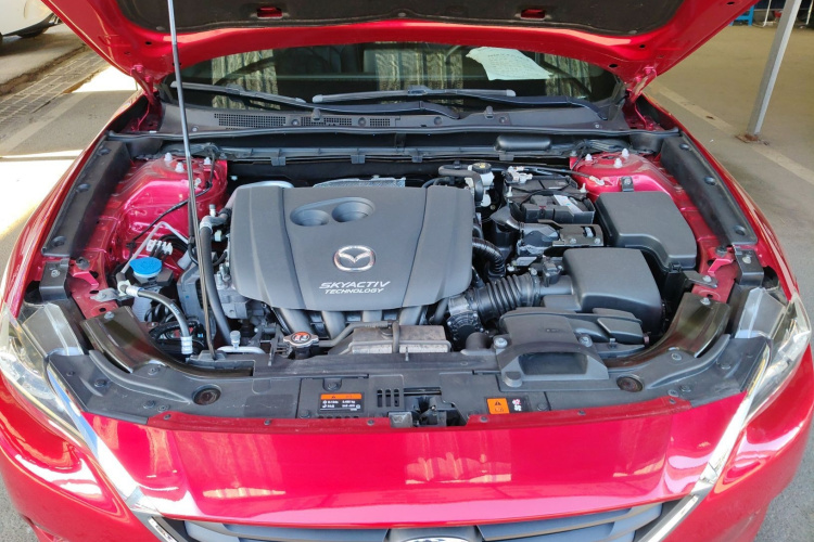 马自达CX-4 2018款 2.0L 自动两驱蓝天探索版 国V机舱底盘24