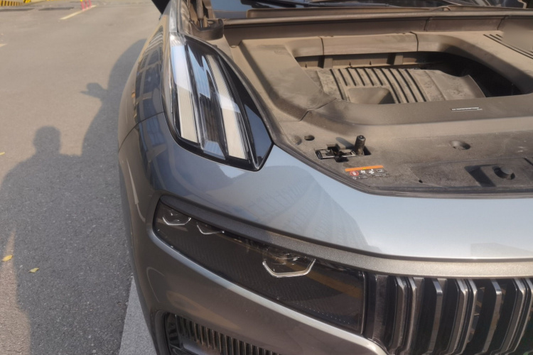 领克09 EM-P 2021款 2.0T PHEV Ultra 六座车身外观8